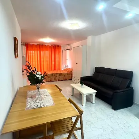 Estudio A 1 Minuto De La Playa Appartement *